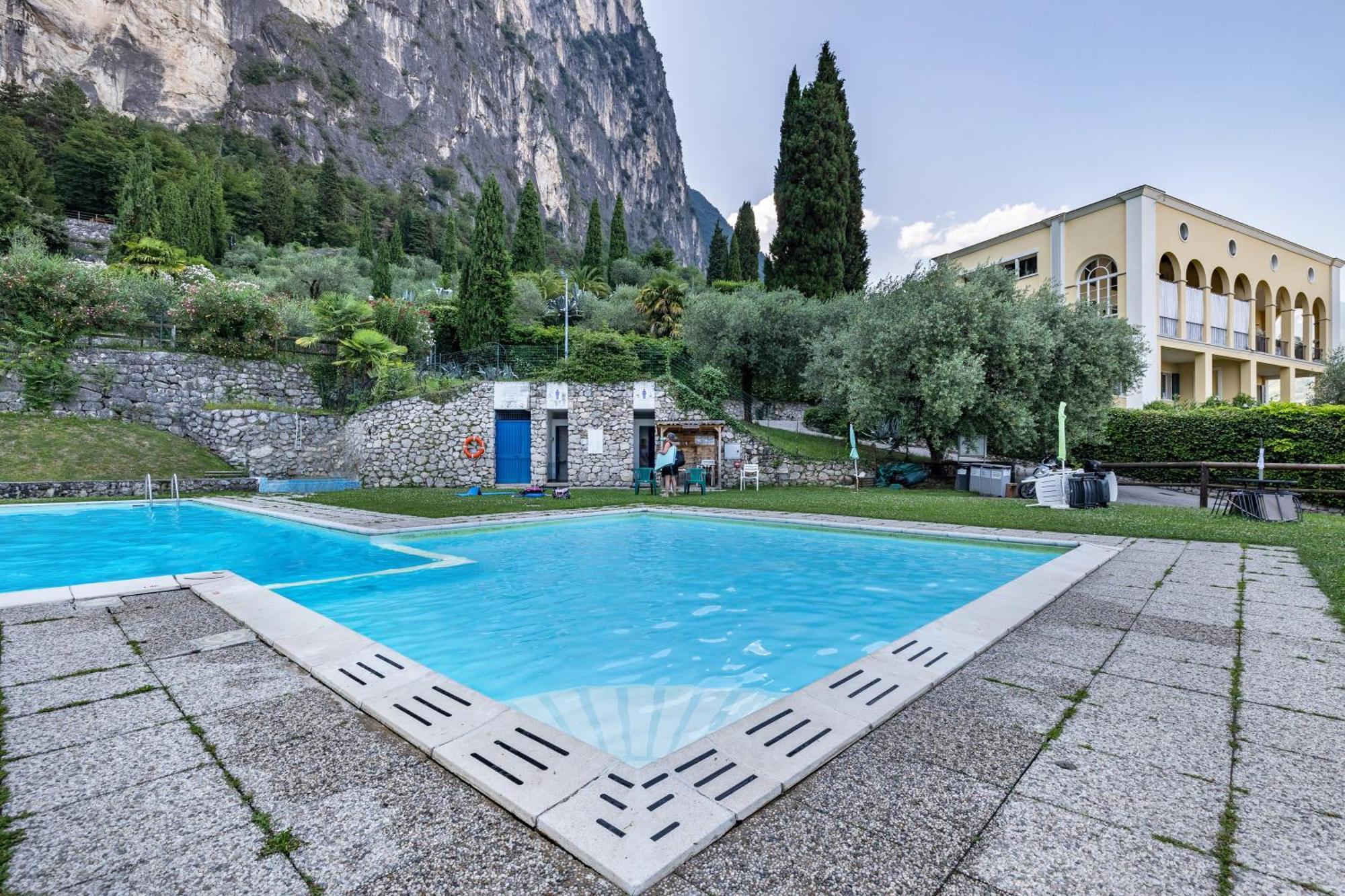 Апартаменти La Terrazza Di Vincent Sul Garda Рива-дель-Гарда Екстер'єр фото
